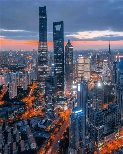尊贵服务，尽在高端会所